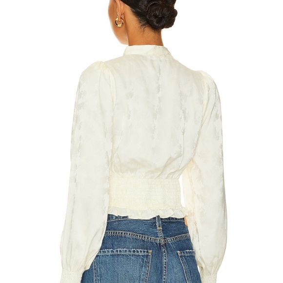 Revolve Hallie top in Ivory - Picture 3 of 4